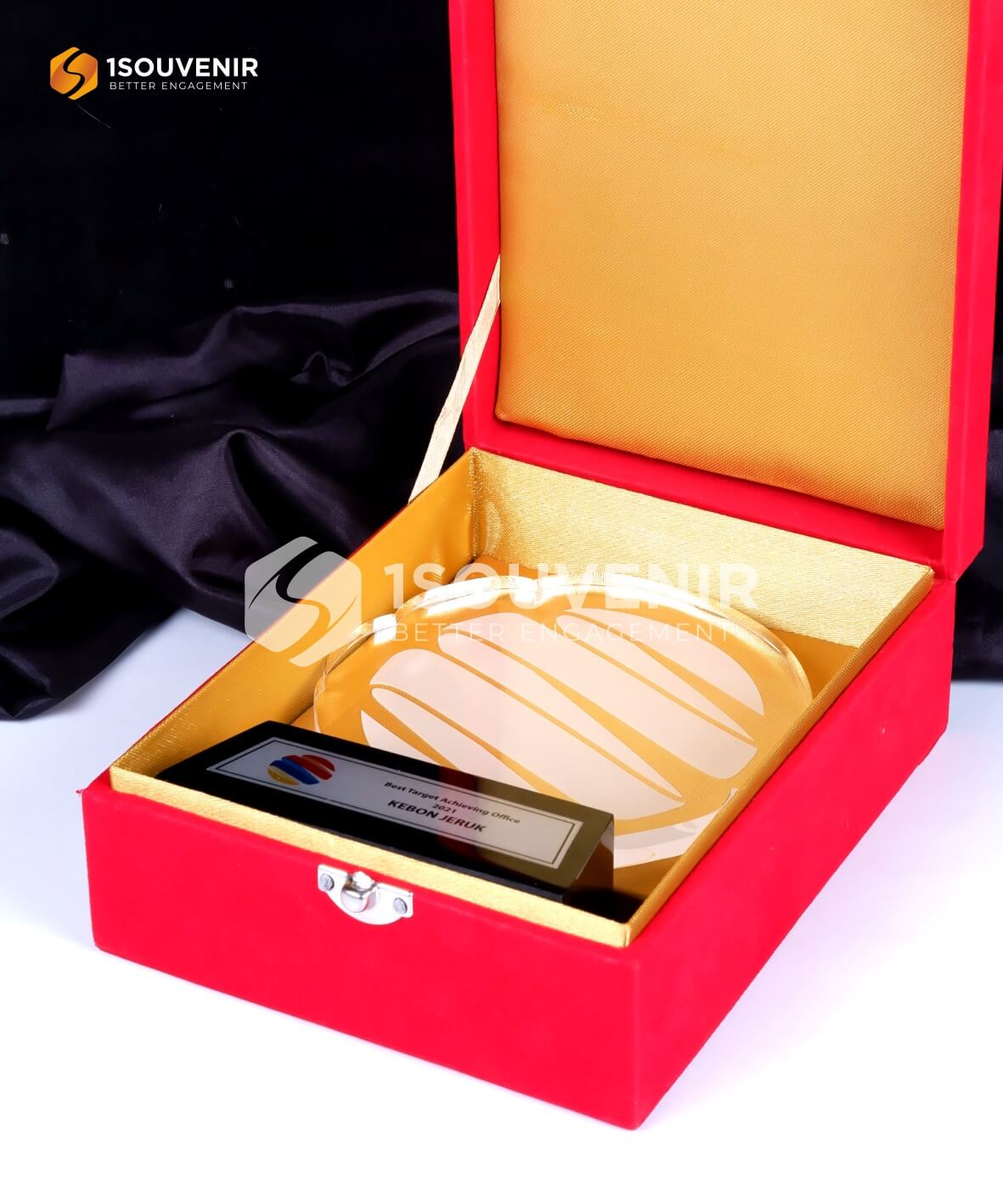 Plakat Akrilik Best Target Achieving Office 2021 Kebon Jeruk - Image 3