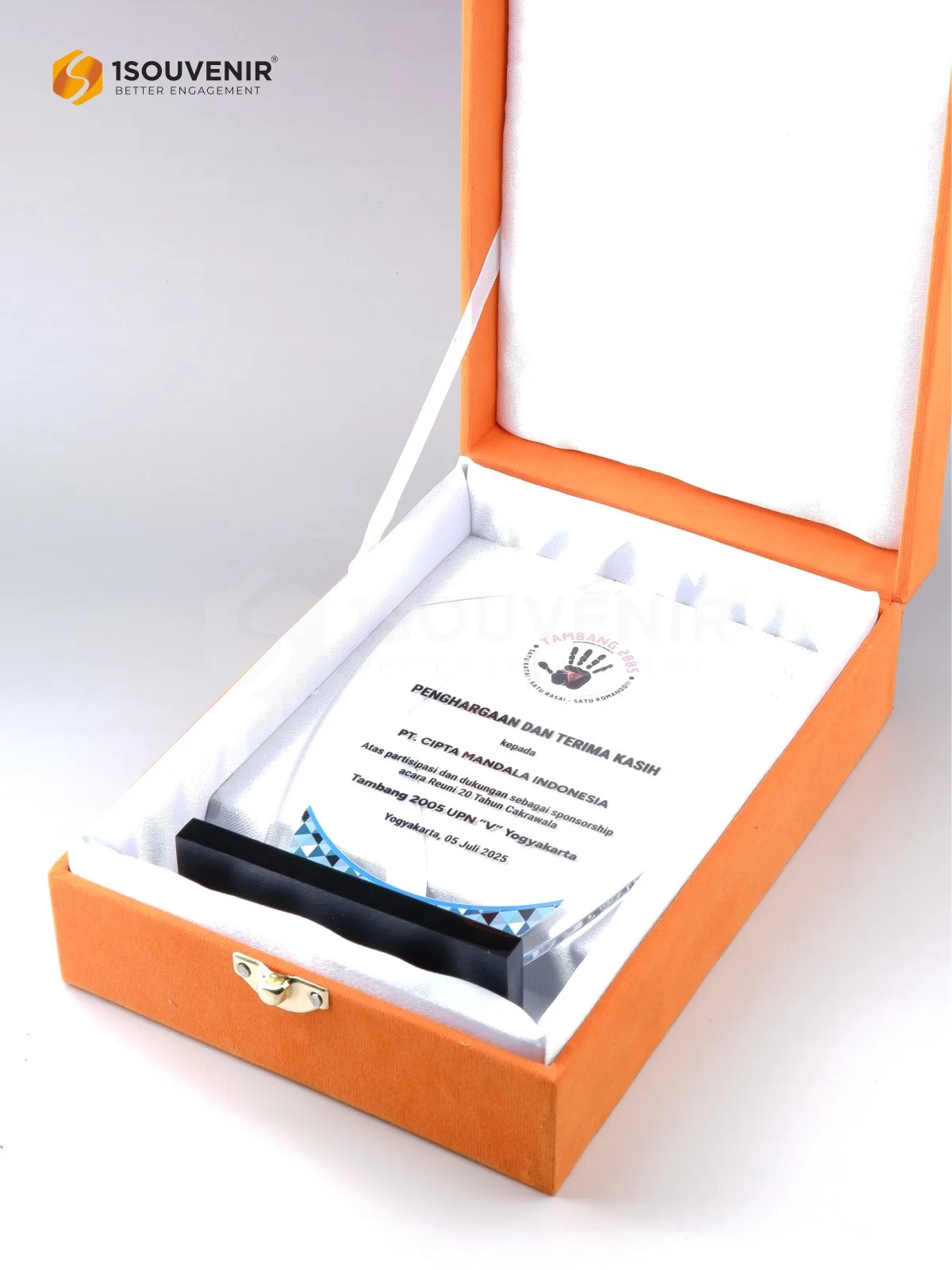 Plakat Akrilik Ucapan Terima Kasih dari Tambang 2005 UPN V Yogyakarta untuk PT Cipta Mandala Indonesia - Image 3