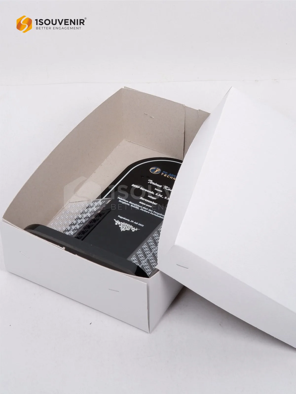 Plakat Akrilik Ucapan Terima Kasih dari PT Arta Survey Technology untuk Narasumber Pelatihan - Image 3