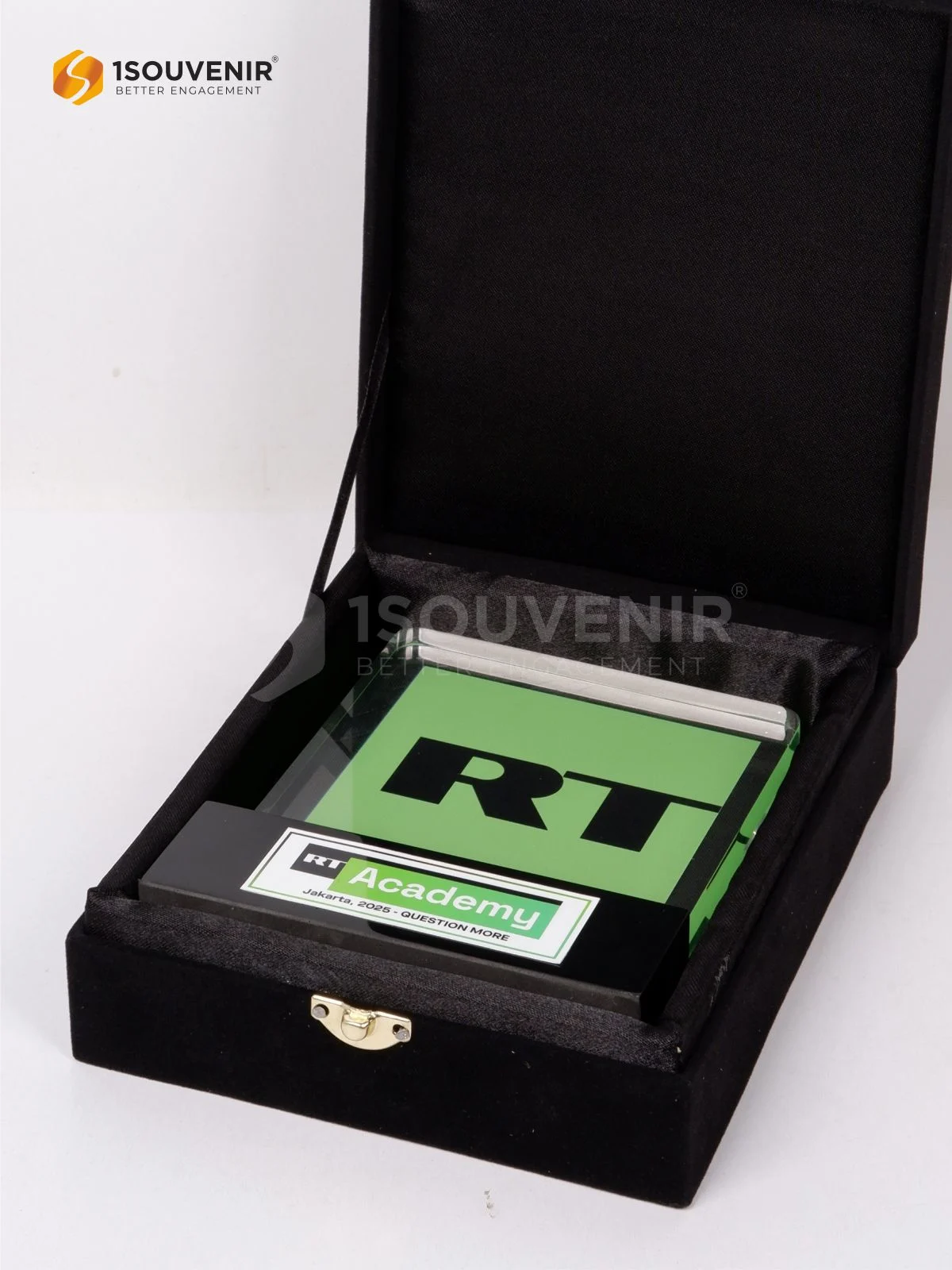 Plakat Akrilik Apresiasi dan Kenang-Kenangan RT Academy - Image 3