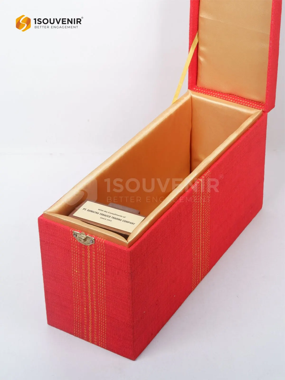 Plakat Akrilik Kenang-kenangan dari PT Sumatra Tobacco Trading - Image 3