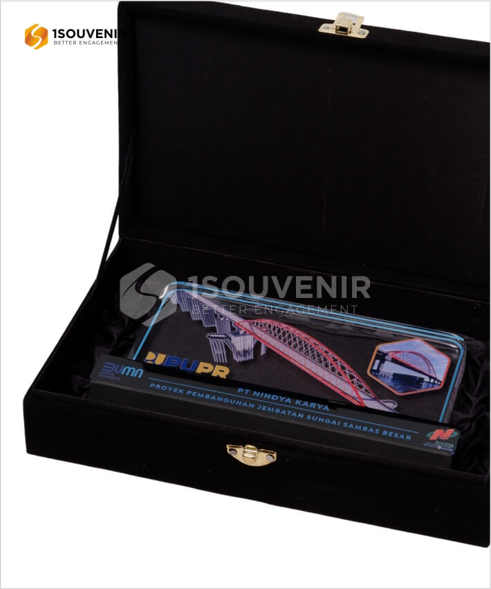 Plakat Akrilik PT Nindya Karya - Image 3