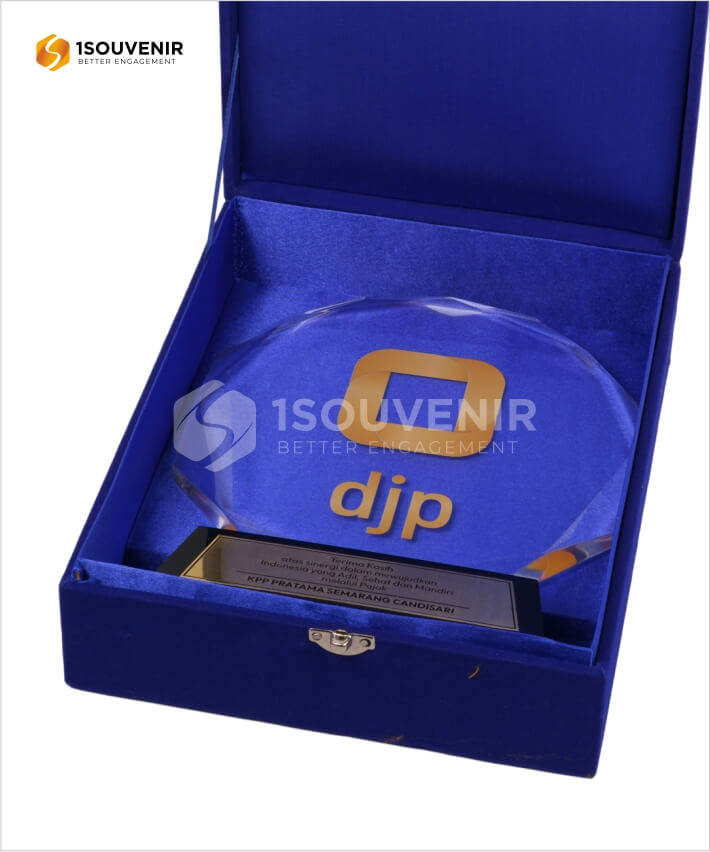 Plakat Akrilik DJP KPP Pratama Semarang Candisari - Image 3