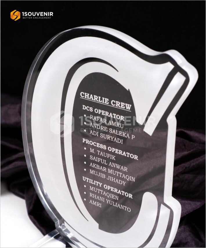 Plakat Akrilik Charlie Crew - Image 2