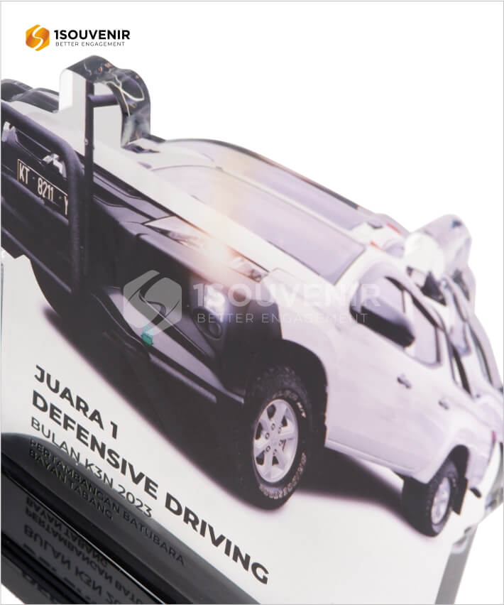 PA386 Plakat Akrilik Juara Defensif Driving - Image 2