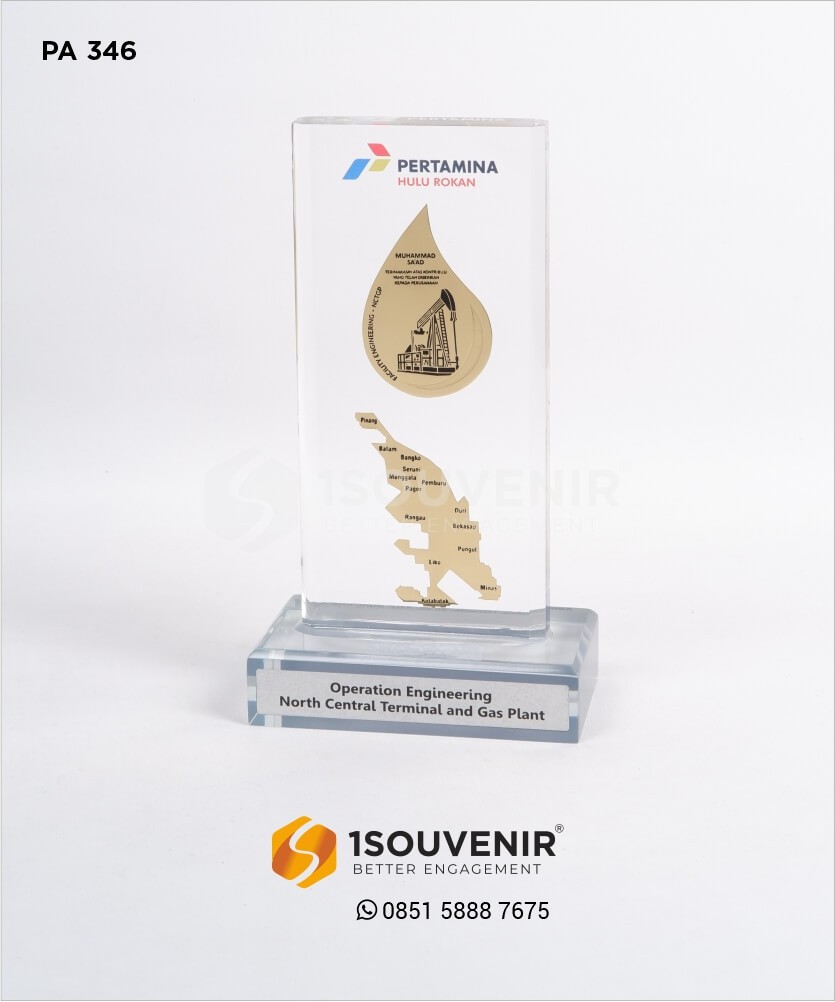 Plakat Akrilik Operation Engineering Pertamina Hulu Rokan