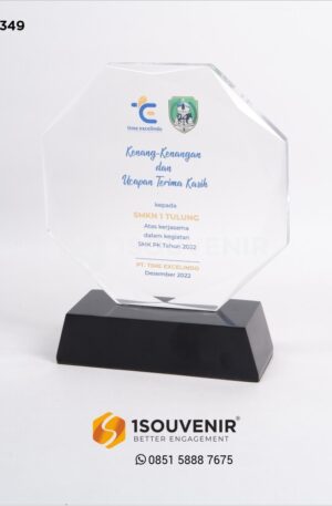 Plakat Akrilik Kenang-kenangan SMK PK 2022