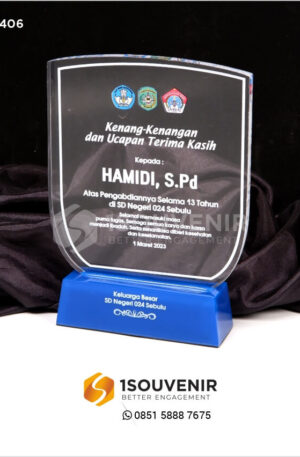 Plakat Akrilik Purna Tugas SD N 024 Sebulu