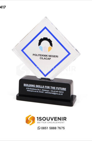 Plakat Akrilik Building Skills for The Future Politeknik Negeri Cilacap