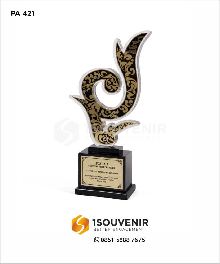 Plakat Akrilik Juara Festival Film Pramuka