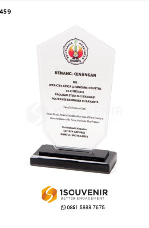 Plakat Akrilik PKL D-III Farmasi Poltekkes Kemenkes Surakarta