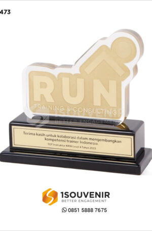 Plakat Akrilik RUN Training & Konseling TOT Instruktur KKNI Level 4