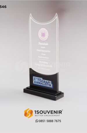 Plakat Akrilik Pembicara Acara Workshop Fotografi Jurnalistik