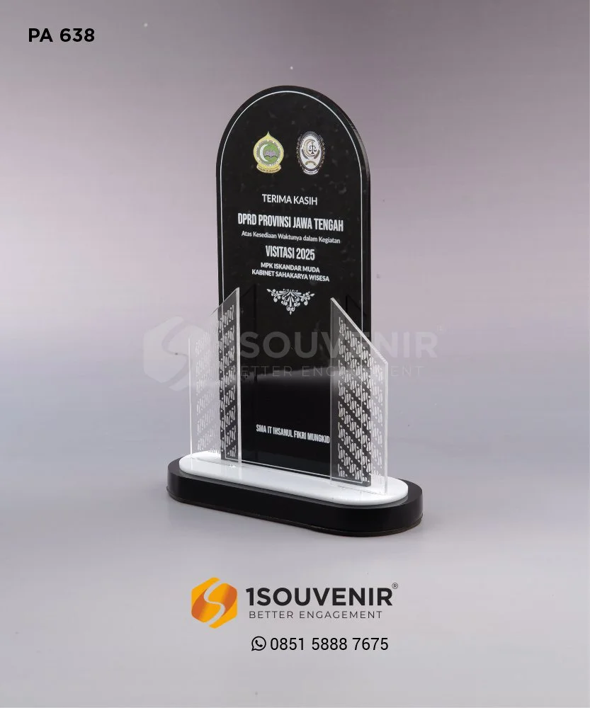 Plakat Akrilik Visitasi 2025 MPK Iskandar Muda SMA IT Ihsanul Fikri