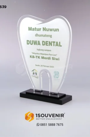 Plakat Akrilik Kenang-kenangan Duwa Dental dari KB-TK Merdi Siwi