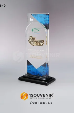 Plakat Akrilik Penghargaan Operator Teladan PT KPP Temanggung