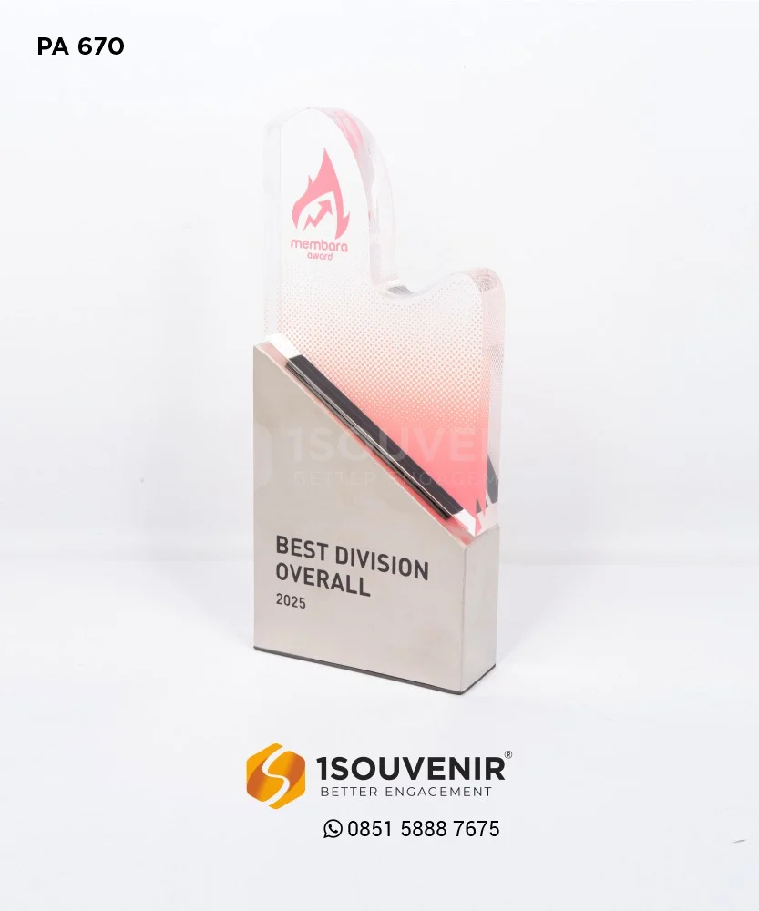 Plakat Akrilik Best Division Overall Membara Award 2025 PT KPC
