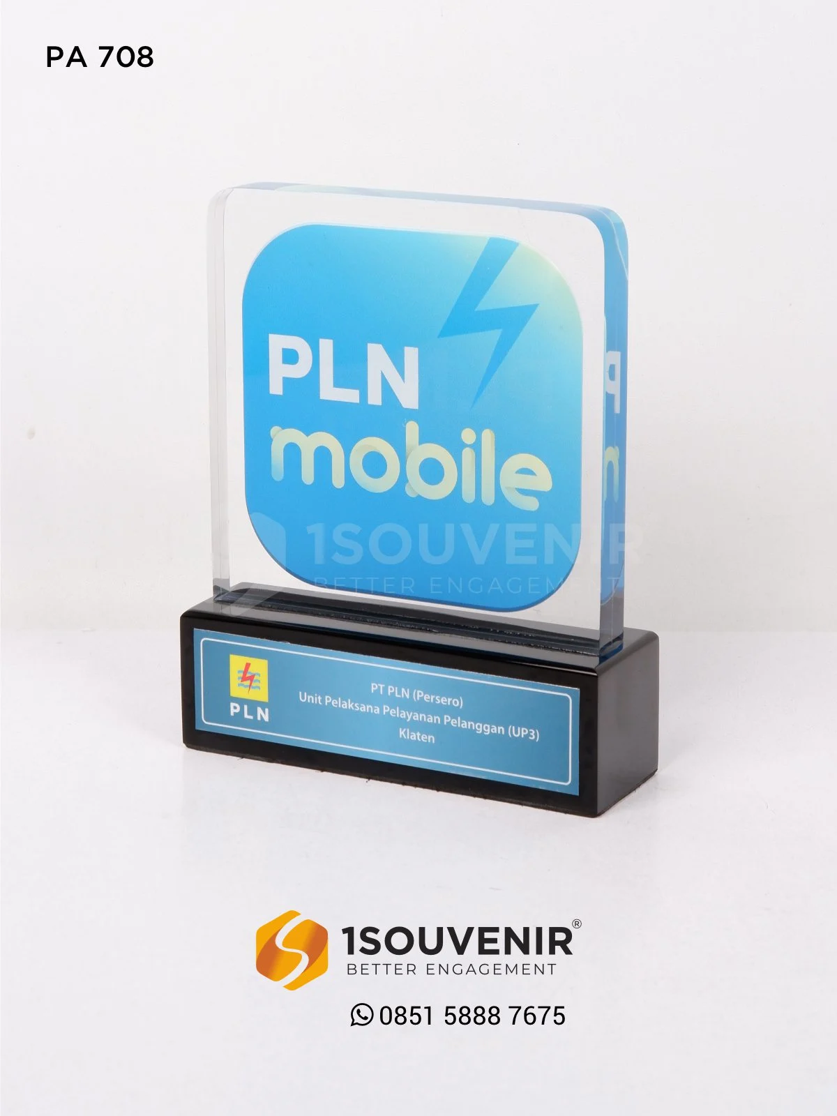 Plakat Akrilik Kenang-kenangan PT PLN Unit Pelaksana Pelayanan Pelanggan Klaten