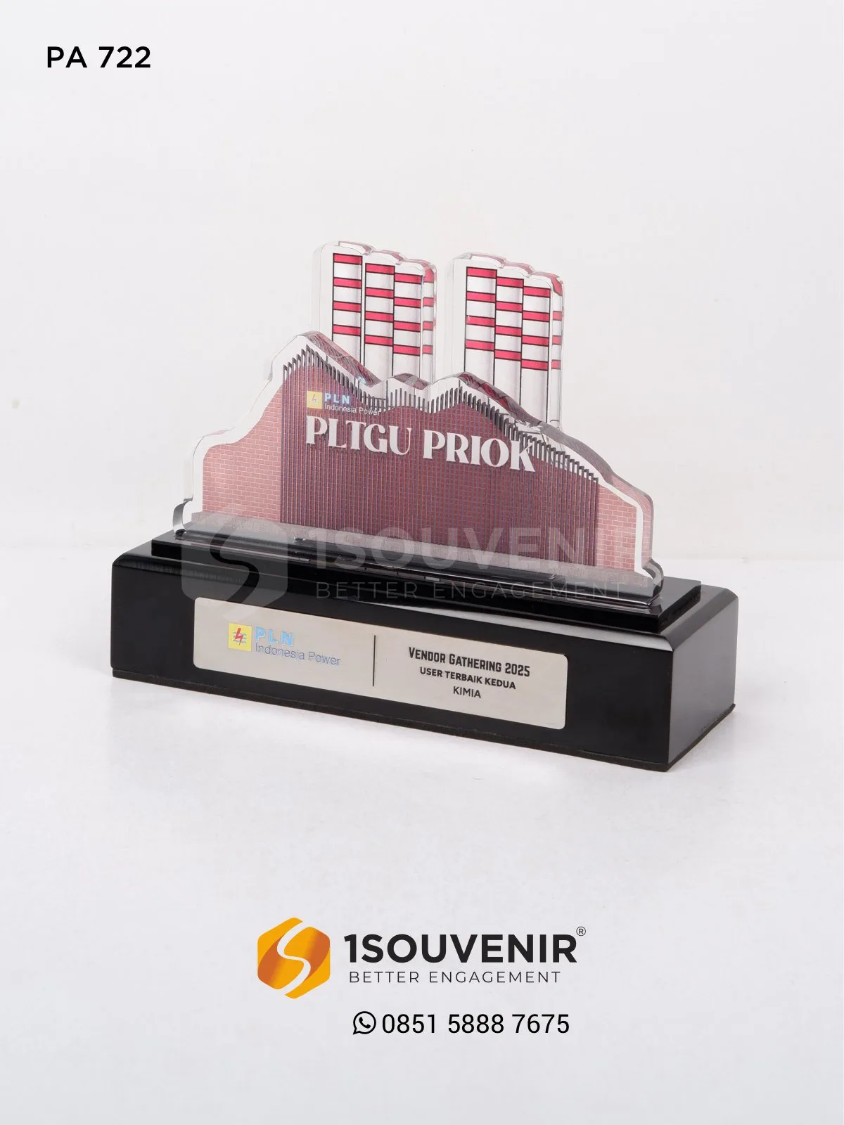 Plakat Akrilik Penghargaan Vendor Gathering 2025 User Terbaik Kedua Kimia dari PLN Indonesia Power