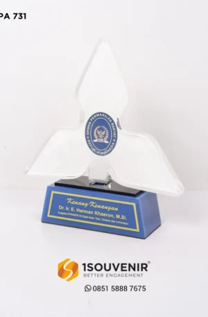 Plakat Akrilik Kenang-kenangan dari Anggota DPR/MPR RI Dapil Kabupaten Cirebon dan Indramayu