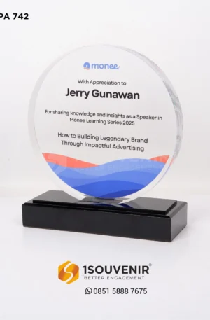Plakat Akrilik Apresiasi untuk Pembicara dalam Monee Learning Series 2025