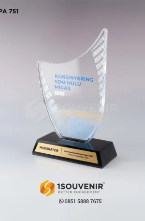 Plakat Akrilik Apresiasi untuk Moderator dalam Konsinyering SDM Hulu Migas 2025