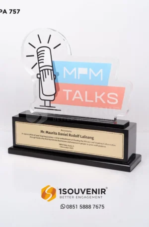 Plakat Akrilik Apresiasi dalam MPM Talks Series 5
