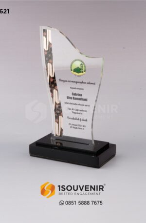 Plakat Akrilik Wisuda Santri TPQ Al Luqmaniyyah Yogyakarta