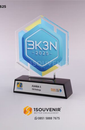 Plakat Akrilik BK3N 2025 Juara ESG Challenge Pama Persada